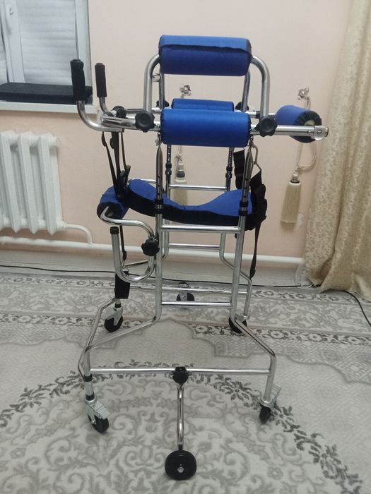 Ходунок для взрослых