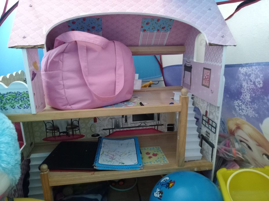 Кукольный домик для девочки
