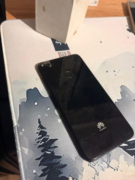 Huawei p8 64/4.  .