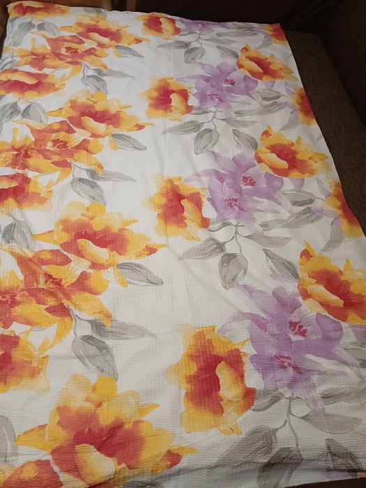 Pilota Jysk model Ulvik  plus 2 lenjerii noi