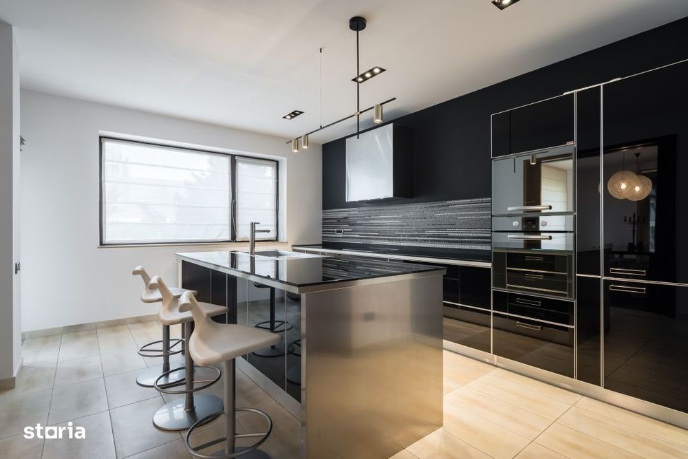 Iancu Nicolae - Complex Traian, Vila 400 Mp Total, Lot 750 Mp!