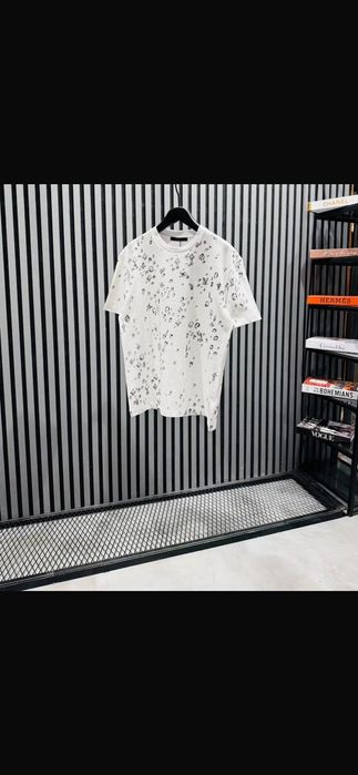 Мъжки тениски различни модели