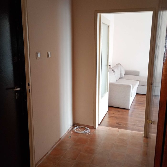 Продавам апартамент