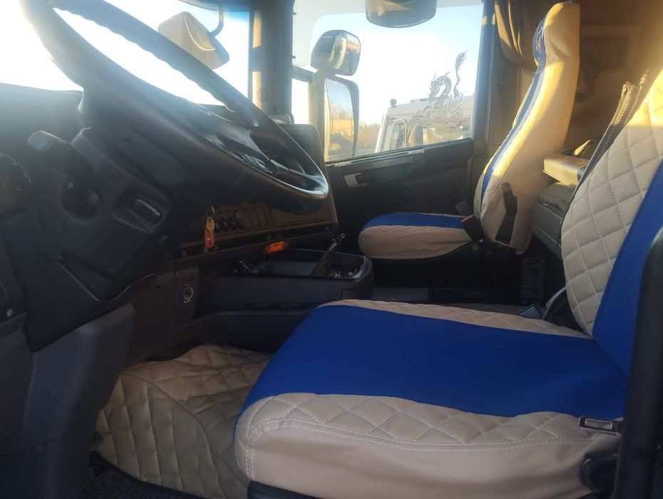 Scania R 400 Тягач 2009 года