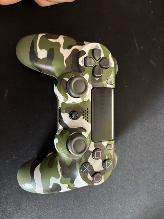 Джостик для PS4