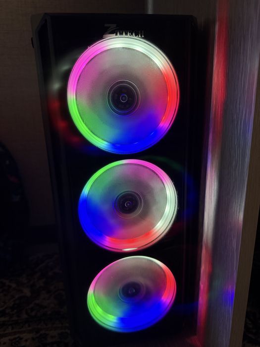 Kompyuter компьютер core i3 9-pokoleniya. 16gb operativka