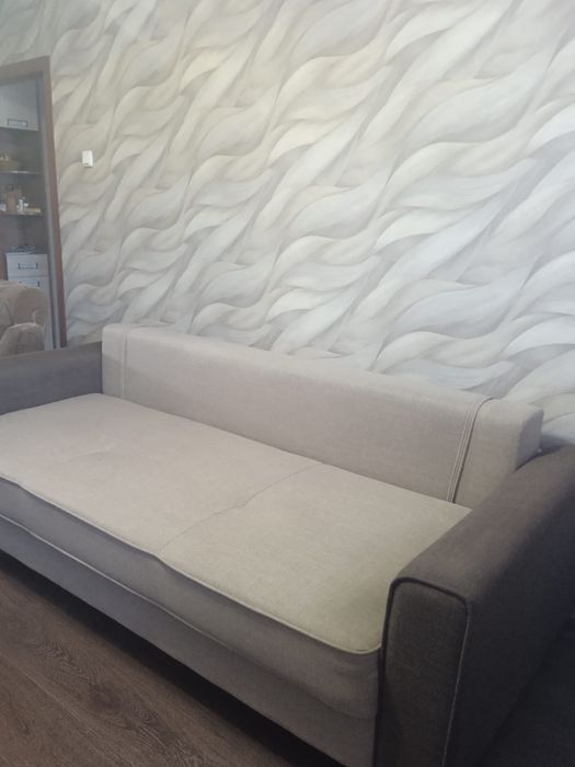 Продам диван в хорошем состоянии