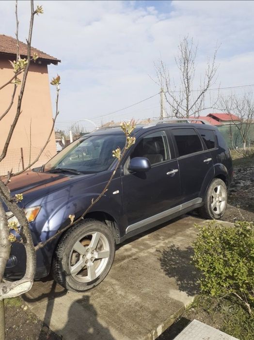 MITSUBISHI Outlander 2007