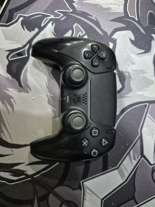 Продам геймпад dualsense5