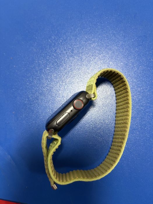 Apple watch  SE cellular