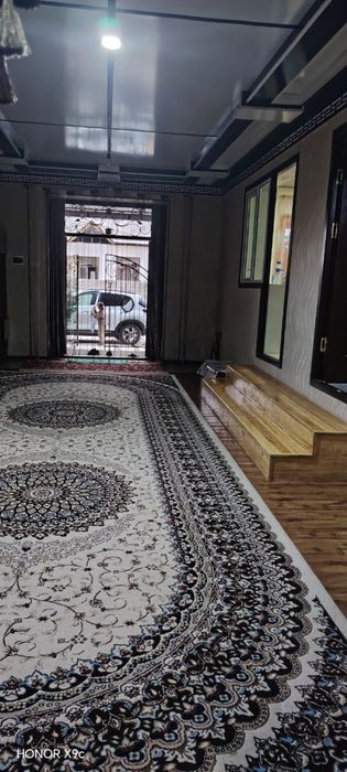 Arendaga xovli Food city bozor oldidan