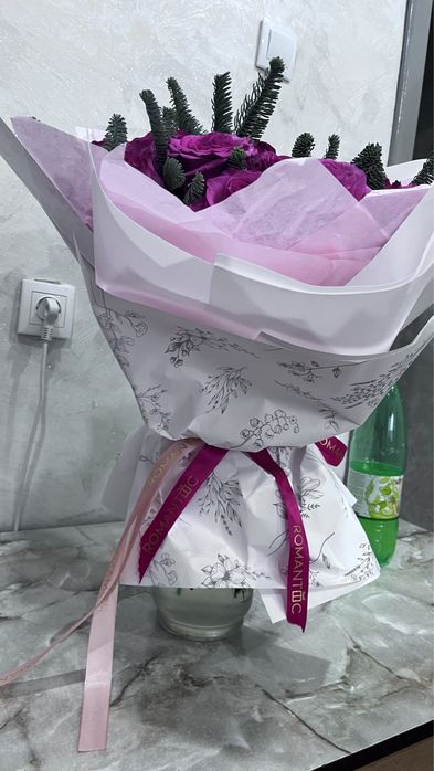 Роза большие букет