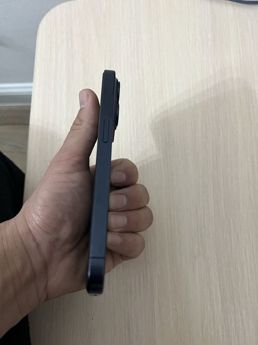 Продам айфон 15про 128 гб