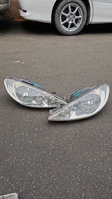 Фары на Peugeot 206