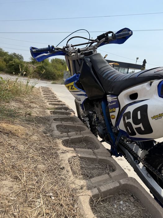 Yamaha yz426f 2000г