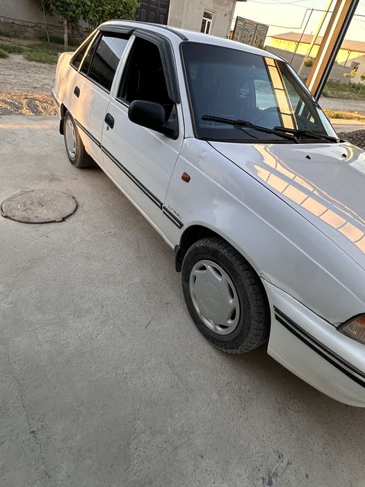 Нексия сотилади 2004