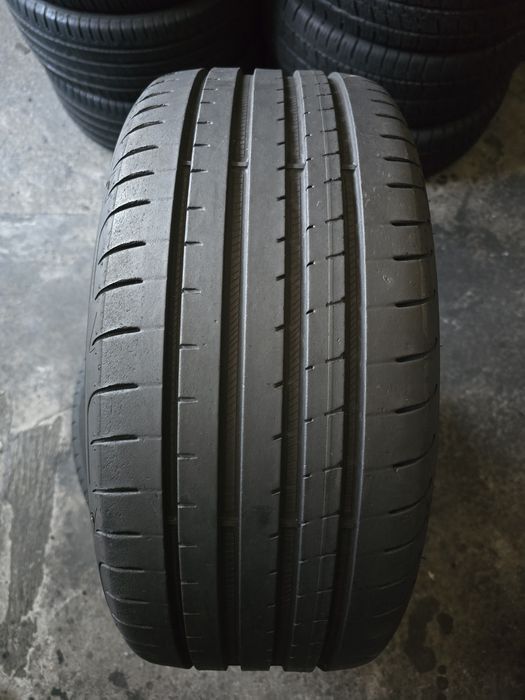 Goodyear 225/40 R18 92Y vară