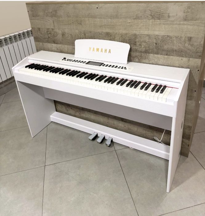 Электронное пианино. Цифровое фортепиано. Pianino Yamaha
