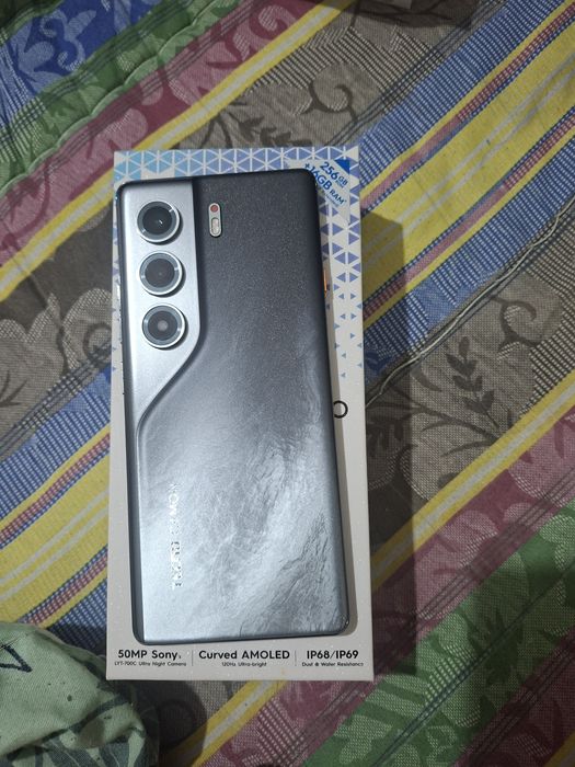 Текно камон 40 про