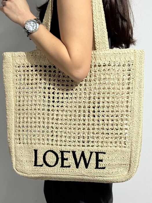 Geanta Loewe de plaja !!! Dimensiuni 44/42 !!!