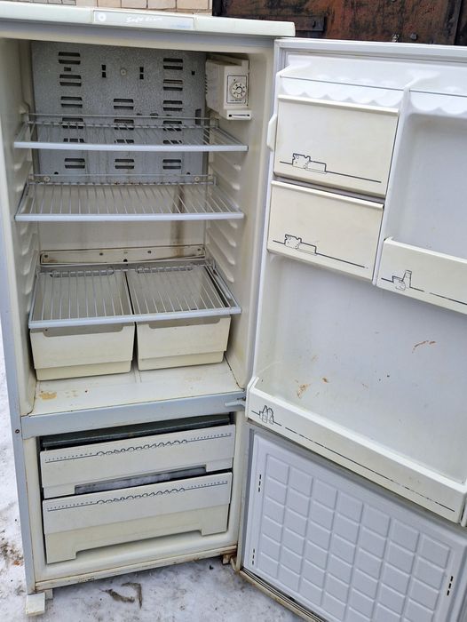 Продам холодильник Бирюса