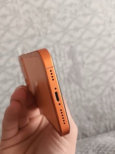 Продаю Iphone 11 в корпусе 17pro