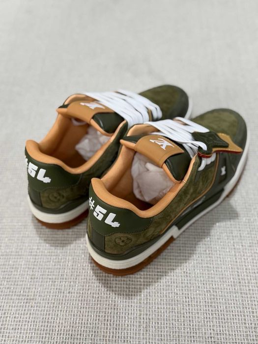 Adidasi Louis Vuitton Trainer Premium