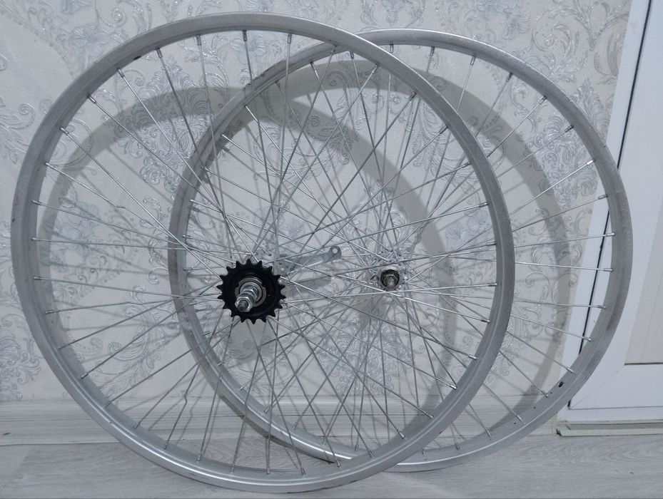 26 вело диска сотилади