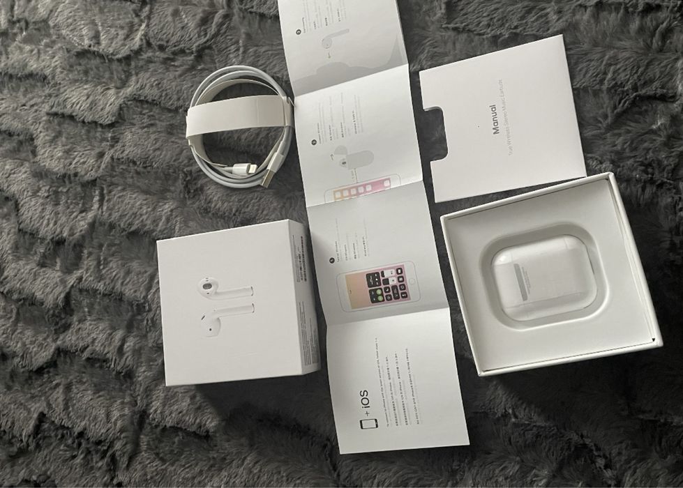 Casti AirPods 2 Apple