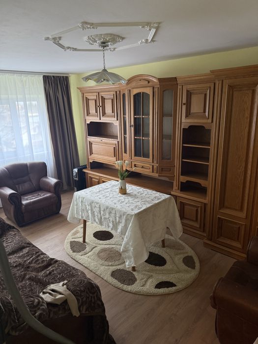 Ofer spre inchiriere, apart 2, str.Progresul(vis a vis Uzina de apa)