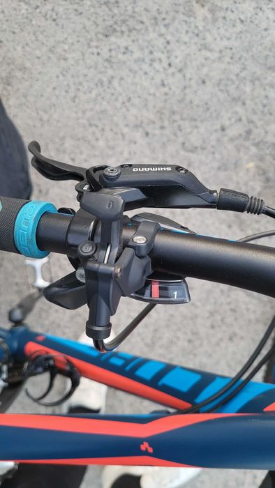 Продам велосипед CUBE