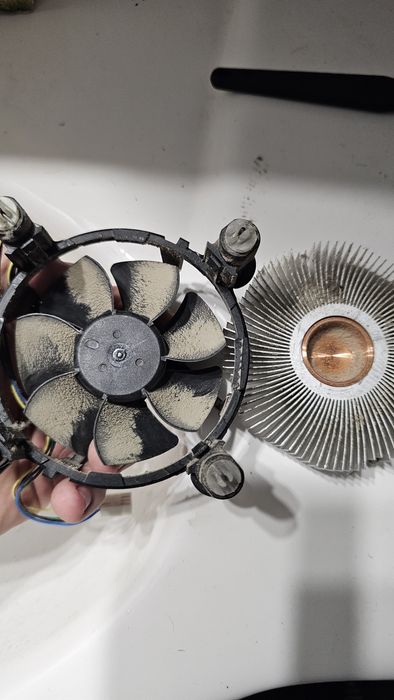 Mentenanta PC Laptop Console