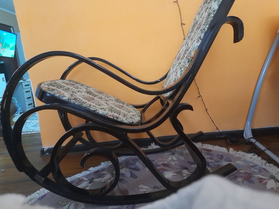 Кресло качалка б/у