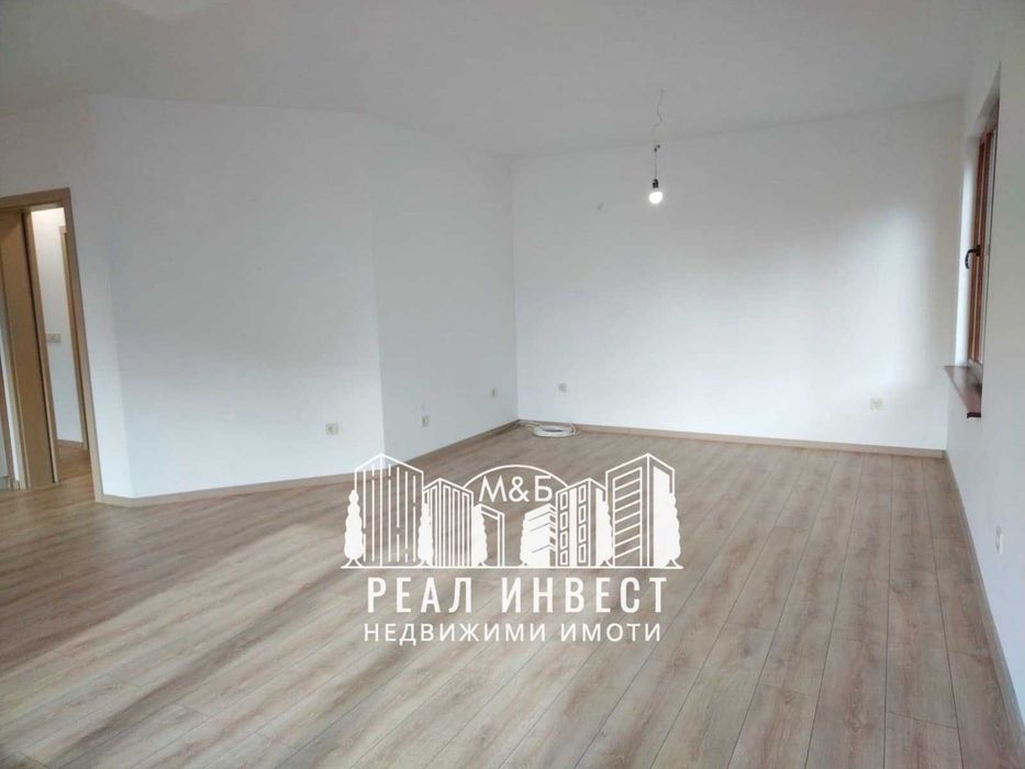 Продава се Тристаен апартамент в Димитровград - 127000 кв.м за 1 €/кв.м - Снимка #5