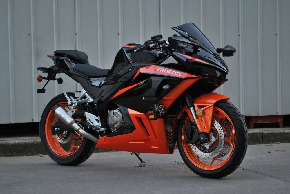 Ducati Touring 400cc injector