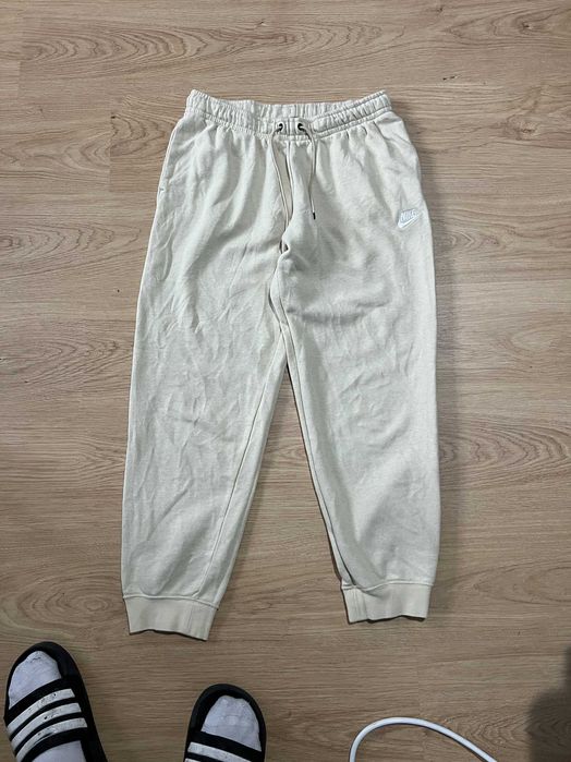 pantaloni trening nike baggy