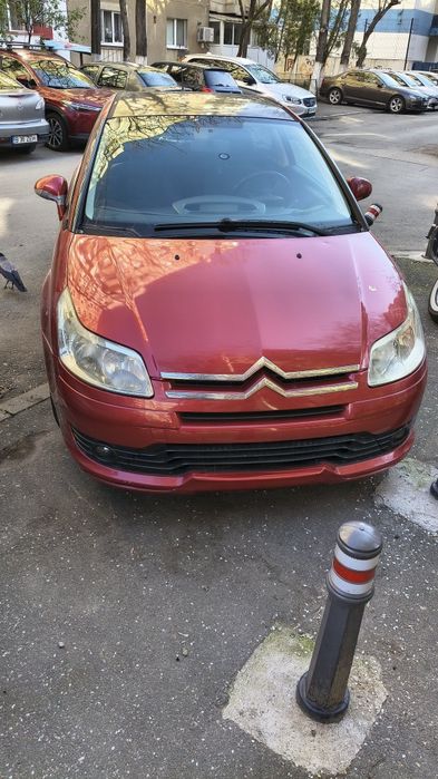 Vând Citroen C4 sport