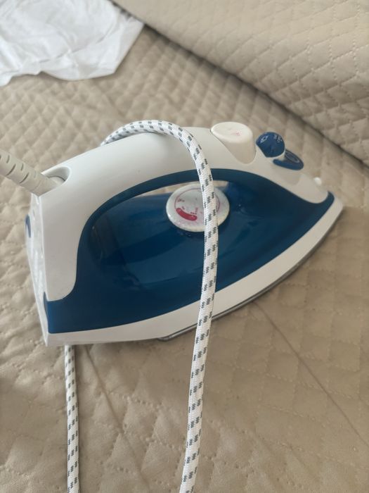 vand fier de calcat tefal utilizat dar stare buna