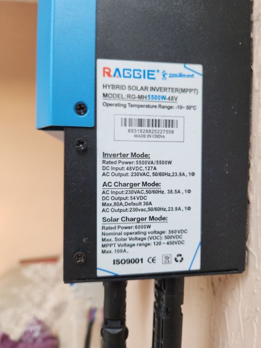 Продам инвертор для солнечных панелей 5.5кВт