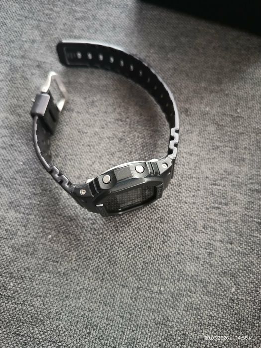 Часовник модел casio G-Shok 5600