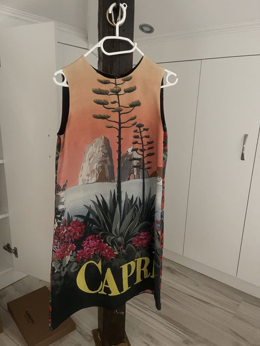 Лот рокли в червено