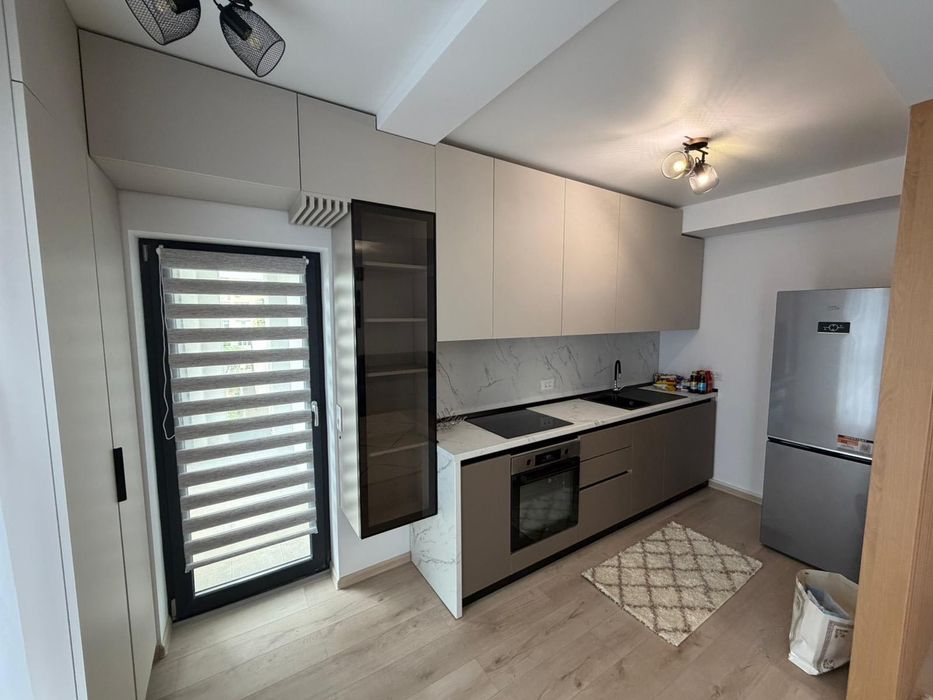 De Închiriat Apartament Nou, Micro 14, 2 Camere, De Lux