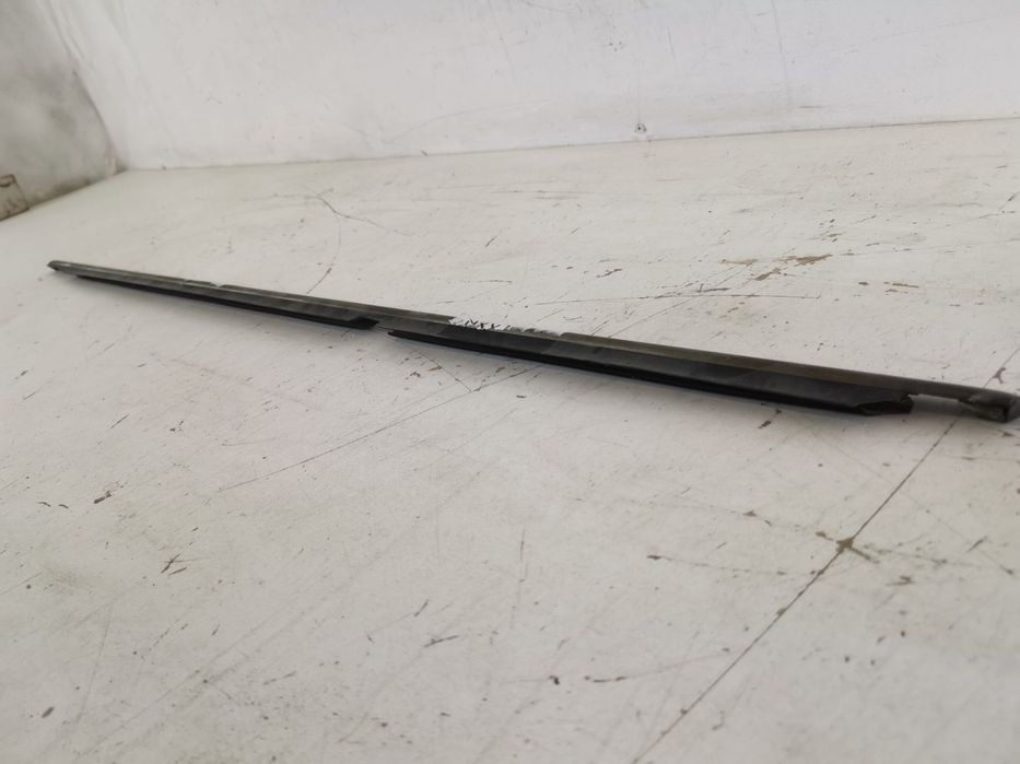 Perie Geam Dreapta Spate Mercedes-Benz  E-Class W212 2009 2010 2011 20