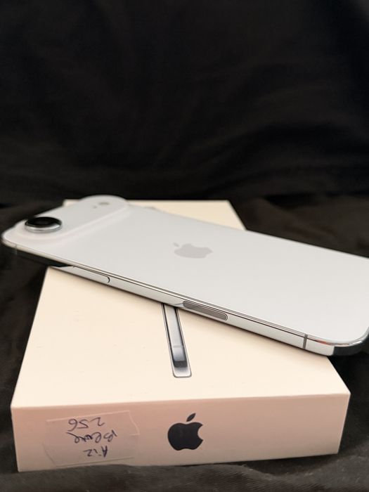 IPhone Air 256gb като чисто нов