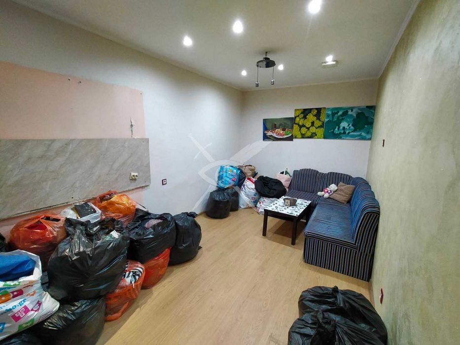 Продава се Къща в Бургас, Център - 55 кв.м за 1453 €/кв.м - Снимка #2