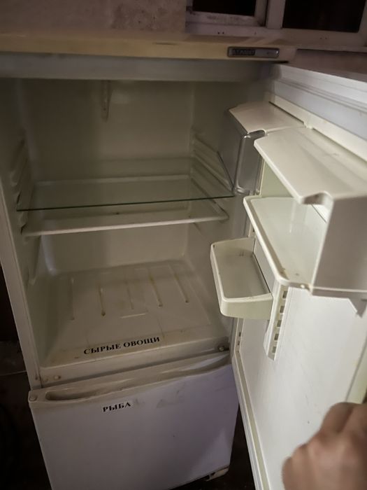 Холодильник рабочий