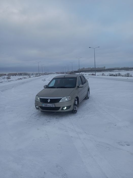Рено Логан в отличном состоянии