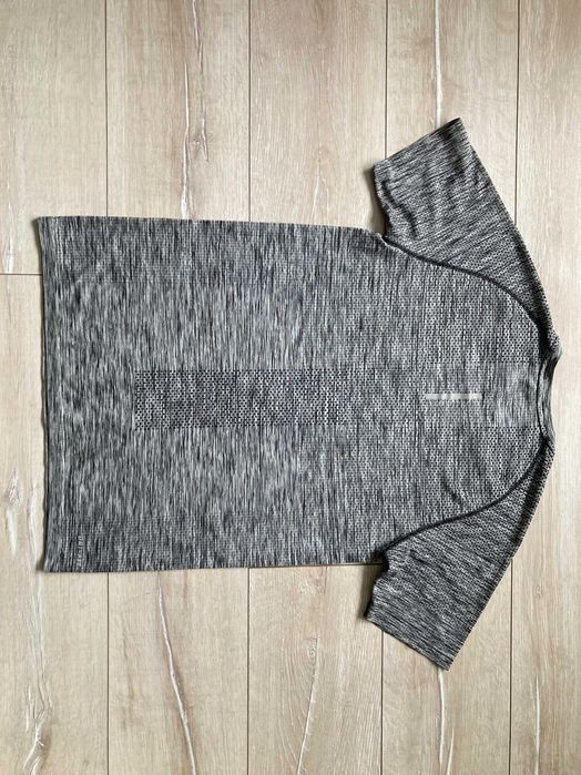 Найк Nike Running Knit Shortsleeve Dri Fit мъжка тениска размер М