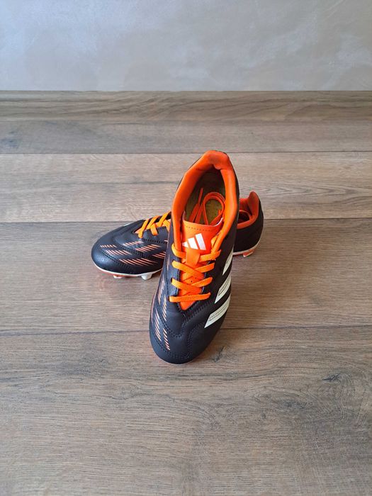 Бутонки adidas predator