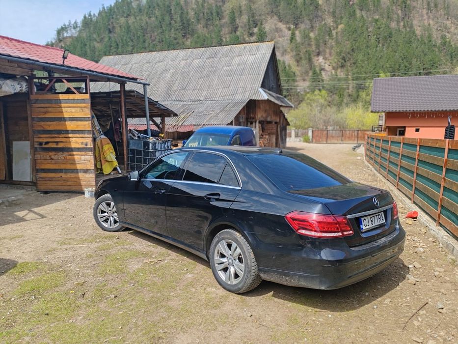 Vând Mercedes E200 fac schimb cu GLE